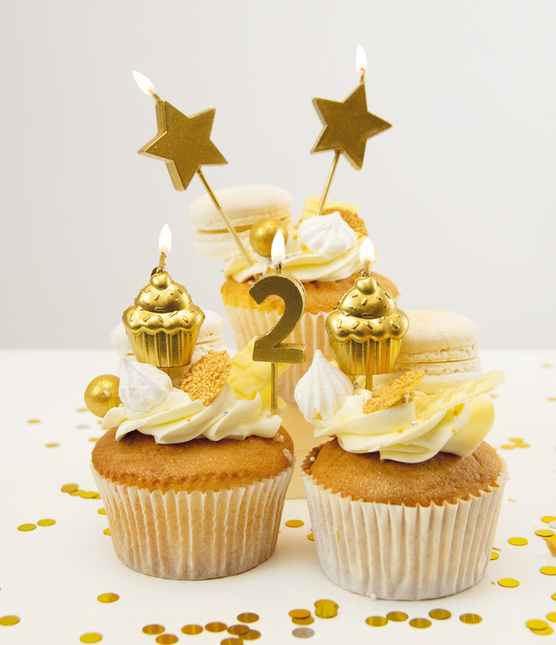 Świeczki 2 Years Cupcake Gold 17,5 cm