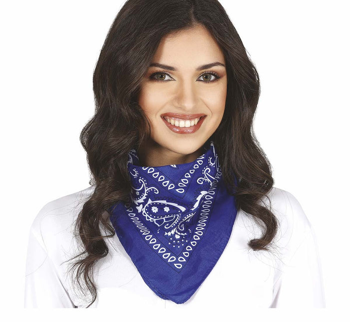 Niebieski szalik bandana