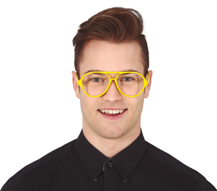 Żółte okulary bez okularów