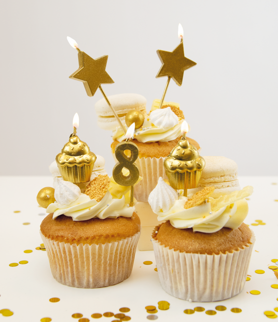 Świeczki 8 Years Cupcake Gold 17,5 cm