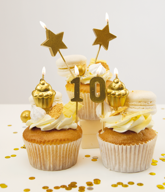 Świeczki 10 Years Cupcake Gold 17,5cm