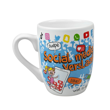 Mug Social Media Addict