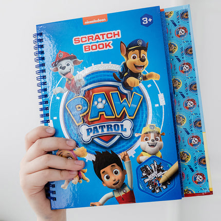 Książka z rysunkami Paw Patrol